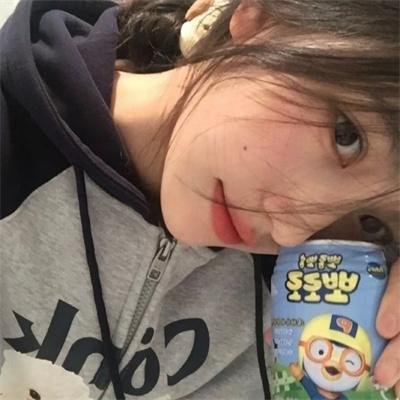 白色女孩粤语